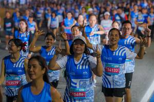 BIB: 13579, 15686, 14133
                            <button type="button" onclick="openModal(23113082)" class="btn btn-primary btn-sm float-right btn-popup" data-toggle="modal" data-target=".modal-high-quality">
                        <i class="fas fa-shopping-cart"></i> Add to Cart
                    </button>
                                            <button type="button" onclick="isThisMe(23113082, true)" class="btn btn-success btn-sm float-right btn-popup btn-isme hidden" data-toggle="tooltip" data-placement="bottom" title="นี่คือรูปของคุณใช่ไหม คลิกที่นี่เพื่อเอาเข้าอัลบั้ม">
                        <i class="fas fa-plus"></i> Add to album
                    </button>
                    <button type="button" onclick="isThisMe(23113082, false)" class="btn btn-warning btn-sm float-right btn-popup btn-isnotme hidden">
                        <i class="fas fa-ban"></i> Remove from album
                    </button>